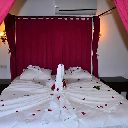 Aquarius Apart-hotel Side