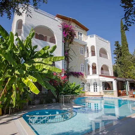 Aquarius Apart-hotel *